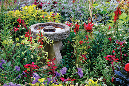 Vision 2017 Tomshack OSCO-MA13 Gardens stone bird bath in lovely garden