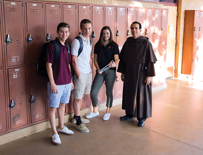 Vision 2017 Scanlon 3x Persistent call pays off Henson meets with students at Salpointe High School in Tucson, Arizona.